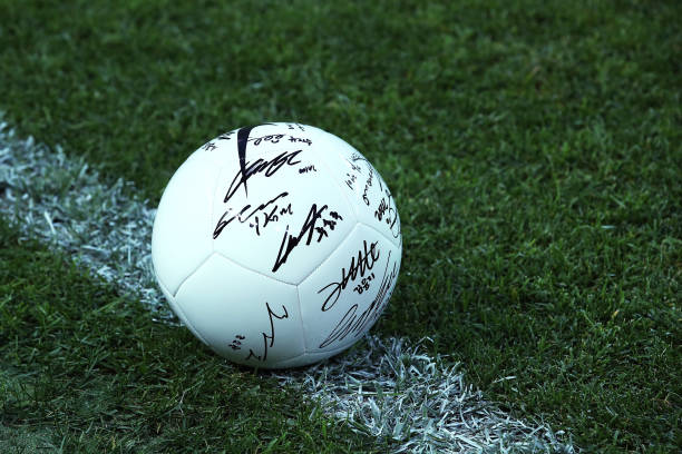 8人制足球場地標(biāo)準(zhǔn)尺寸詳解：長寬與劃線要求