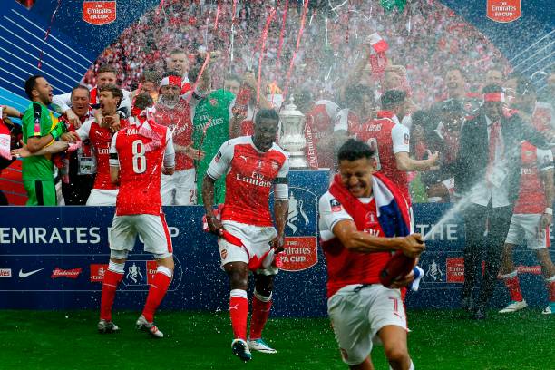 室內(nèi)足球場建設(shè)費用影響因素：材料、設(shè)計與施工