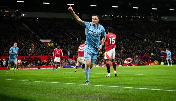 歐冠決賽主客場規(guī)則對門票分配和球迷體驗(yàn)的影響