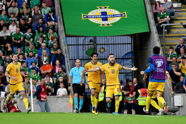 賀煒激情解說！國(guó)米vs巴黎圣日耳曼歐冠決賽央視全程直播