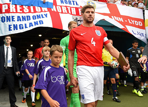 頭球破門大師：那些改變比賽走向的空中王者