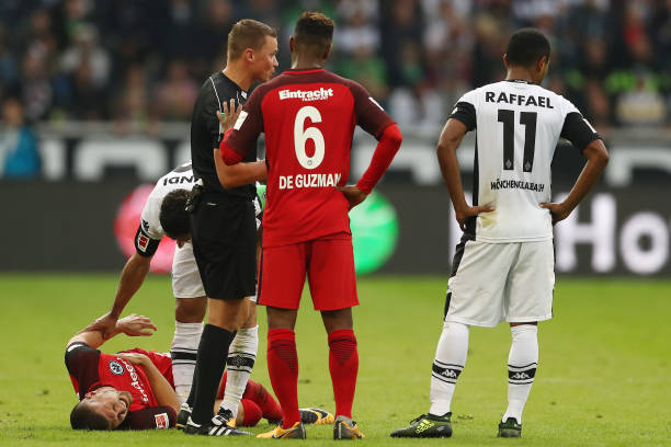 > 從五大聯(lián)賽到冷門賽事：盤點(diǎn)球探比分和捷報(bào)3的全球足球賽事覆蓋廣度。