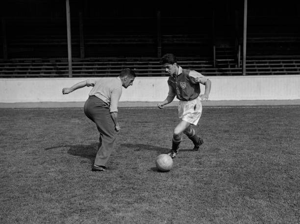 山東魯能足球俱樂部董事長就球隊近期表現(xiàn)發(fā)表講話