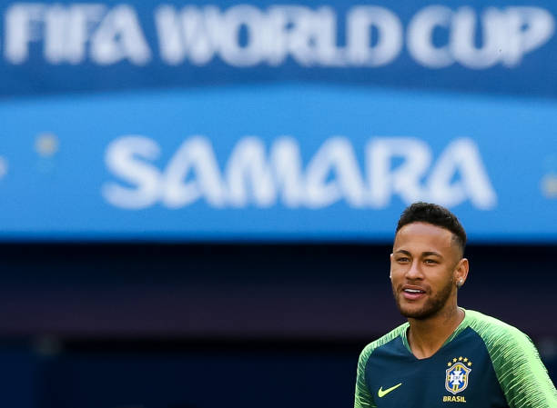 歐冠決賽門票銷售火爆，現(xiàn)場(chǎng)觀眾能否見證歷史？