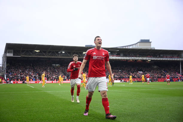 德甲輪換策略大比拼：豪門與中游球隊(duì)有何不同？