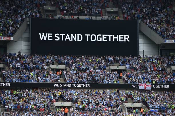 足球場施工必備：資質(zhì)證書、材料清單及注意事項