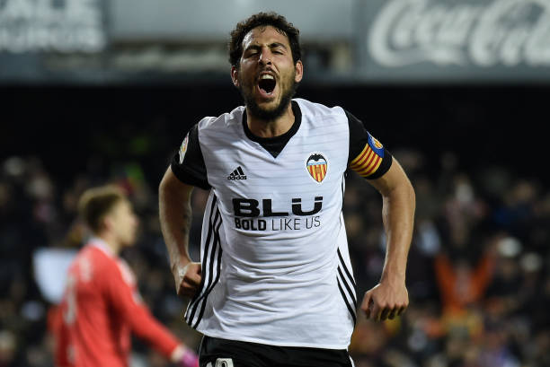 讀秒絕殺！C羅頭球破門，曼聯(lián)主場驚險戰(zhàn)勝熱刺