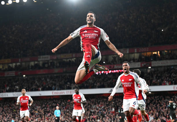 歷史經(jīng)典瞬間：那些改變比賽的定點(diǎn)球時(shí)刻