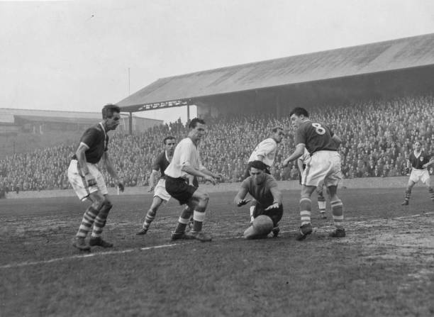 馬特烏斯號碼的生成函數(shù)及其變化特性