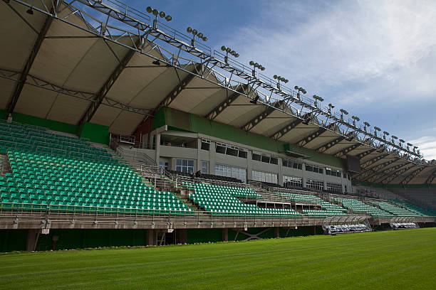 三人制足球場(chǎng)尺寸對(duì)比賽節(jié)奏的影響分析