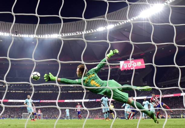 法甲：巴黎圣日耳曼4-0大勝，姆巴佩上演帽子戲法