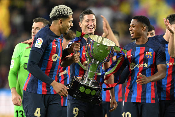 6月17日足球賽程：強(qiáng)強(qiáng)對(duì)話、黑馬崛起看點(diǎn)十足