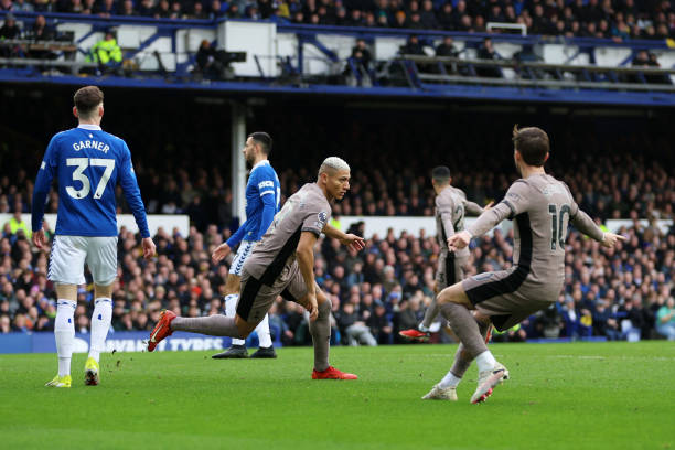 深度解析：貝林厄姆如何改變英格蘭中場(chǎng)格局