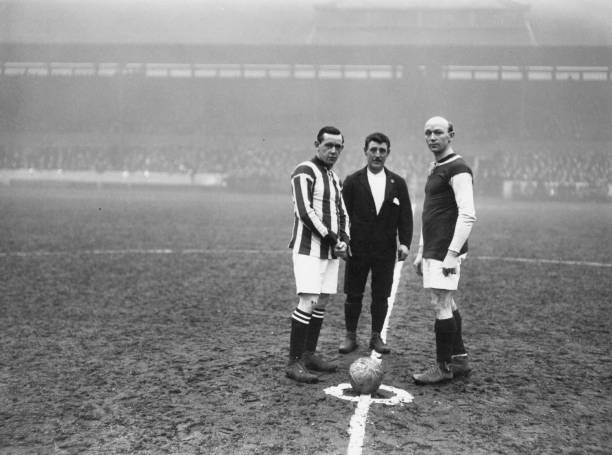 周末德甲焦點(diǎn)戰(zhàn)預(yù)告：最新對(duì)陣表及傷病動(dòng)態(tài)