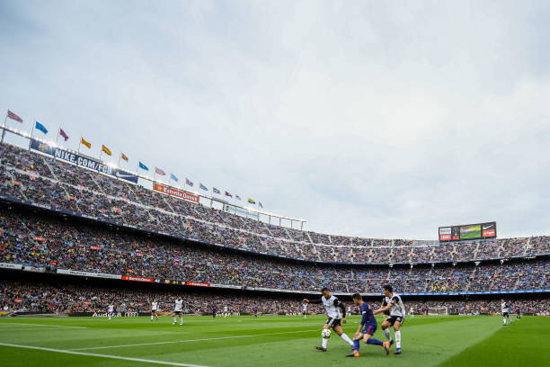 畫質(zhì)VS解說！足球直播APP優(yōu)缺點大PK