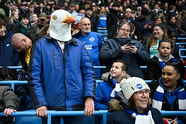 歐冠決賽首發(fā)陣容揭曉：誰將引領(lǐng)巔峰對(duì)決？