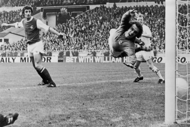 從零開始建足球場(chǎng)：場(chǎng)地規(guī)劃、施工及預(yù)算控制技巧