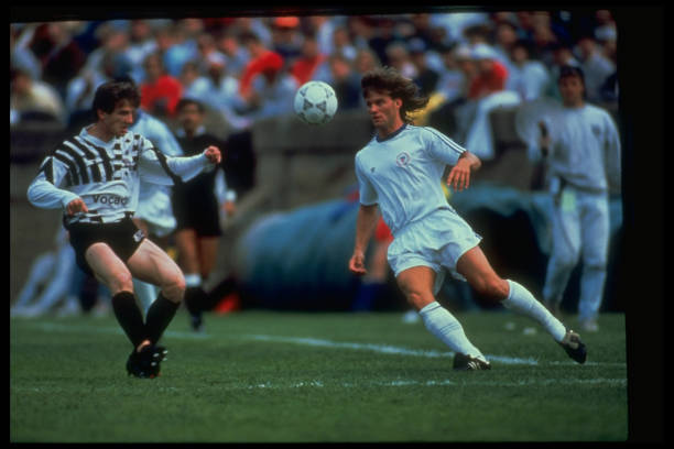 VAR在2021歐冠中的應(yīng)用：哪些情況下會(huì)介入判罰？