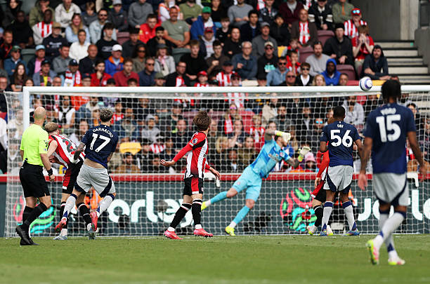 11人制足球場有多大？平方米、長寬及劃線規(guī)則全解析