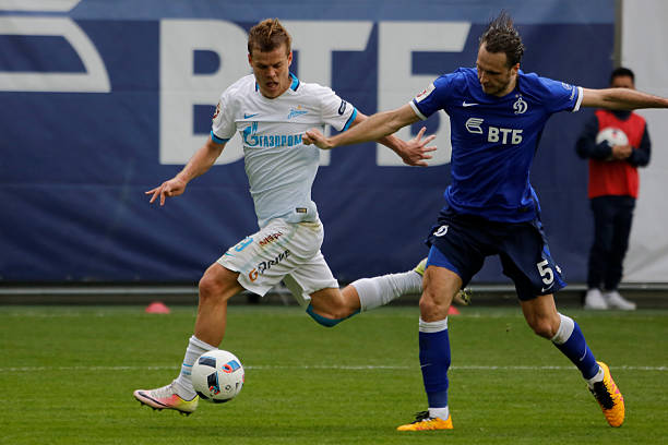 精彩對決：足球賽事比分實時播報