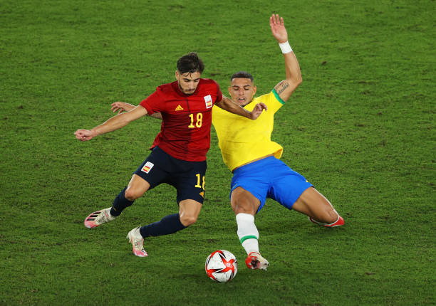 馬拉多納的10號球衣拍賣價創(chuàng)紀錄，為何如此珍貴？