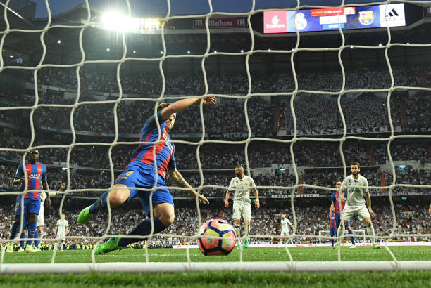 尤文官方宣布C羅加盟，球迷瘋狂慶祝