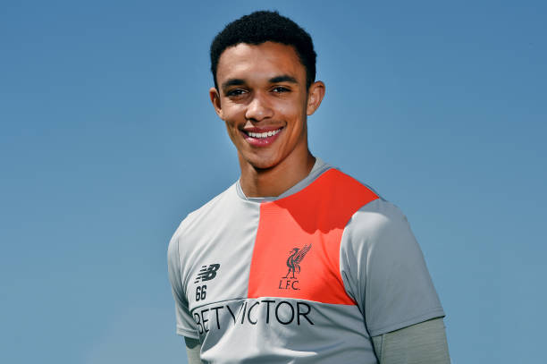 羅納爾多家族譜系：兩位球星的真正父親身份