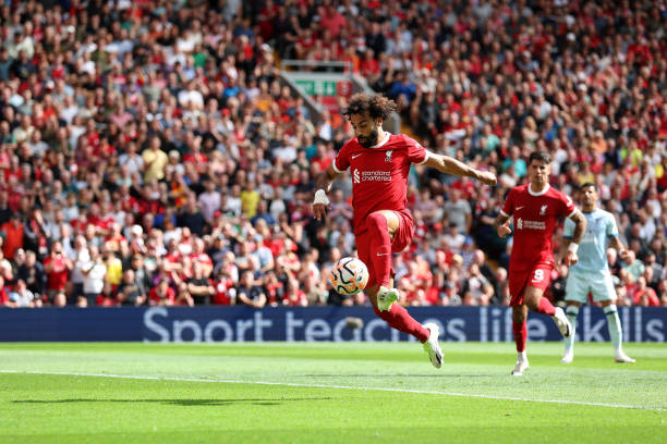 足球場(chǎng)面積計(jì)算：如何將平方米轉(zhuǎn)換為平方公里