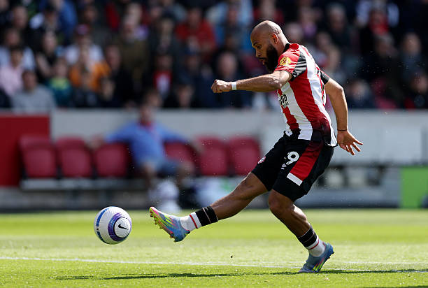 歐冠冠軍的“特權(quán)”：自動晉級還是需滿足聯(lián)賽排名？