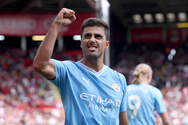 姆巴佩的冠軍之路：從摩納哥到巴黎，他幾歲開始稱霸？