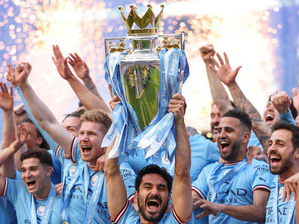 如何成為一名優(yōu)秀的足球守門員？