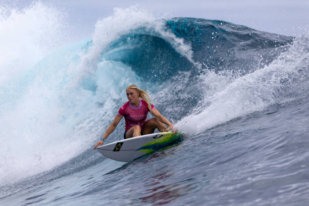 從領(lǐng)獎(jiǎng)臺(tái)看變遷：奧運(yùn)會(huì)乒乓球獎(jiǎng)牌設(shè)計(jì)演變史