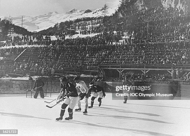 會(huì)徽中的火焰與女性形象：巴黎奧運(yùn)會(huì)的象征意義