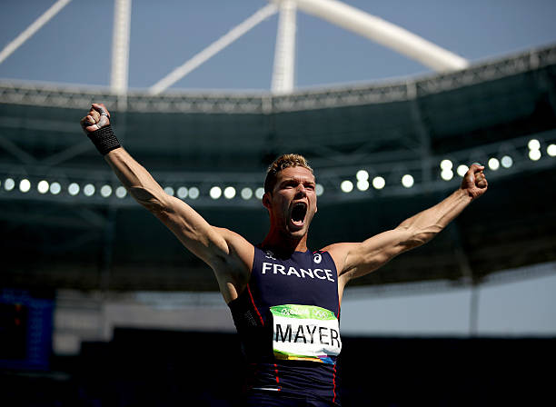 北京奧運(yùn)會(huì)成功舉辦的年份是哪一年？