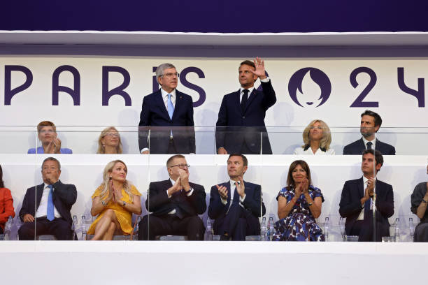 中國(guó)奧運(yùn)金牌數(shù)量背后的故事：運(yùn)動(dòng)員的汗水與榮耀