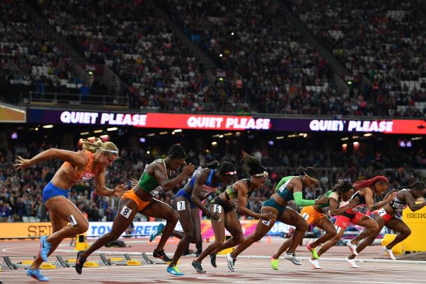 重溫經典時刻：CCTV5跳水決賽回放，感受水花消失的魔力