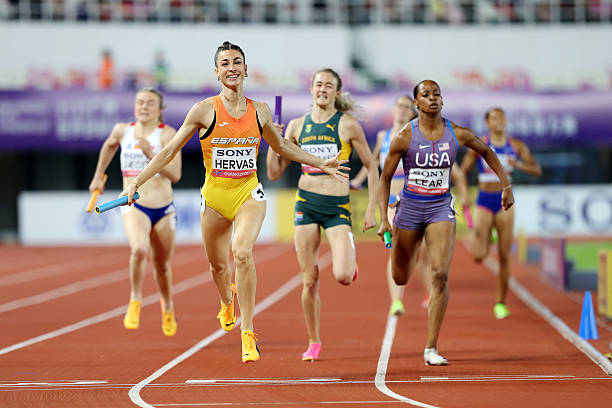 王軍霞長跑比賽視頻：重溫1996年亞特蘭大奧運會經(jīng)典瞬間