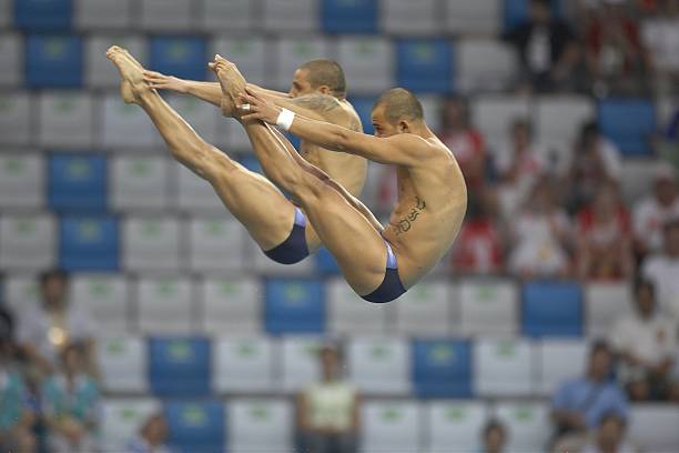 2010亞運會跳水冠軍名單：中國隊實現(xiàn)金牌大滿貫