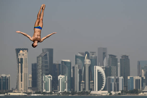 馬拉松賽道被觀眾占據(jù)，選手比賽體驗(yàn)受影響