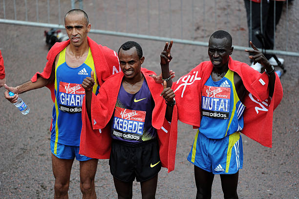 跳水教練親授：魚躍式跳水的訓(xùn)練計(jì)劃與注意事項(xiàng)