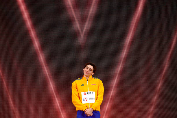 跳遠(yuǎn)訓(xùn)練計(jì)劃：科學(xué)方法助你快速提升跳遠(yuǎn)能力