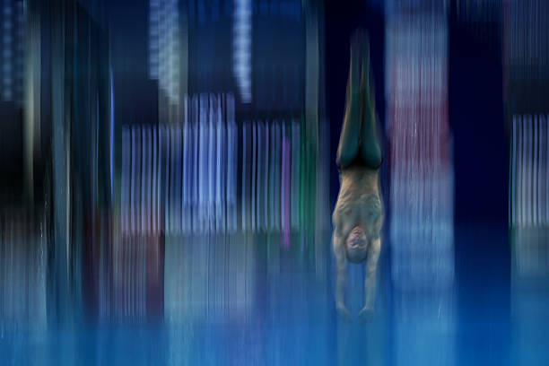 伏明霞退役后的轉(zhuǎn)型之路：從體育明星到公益大使