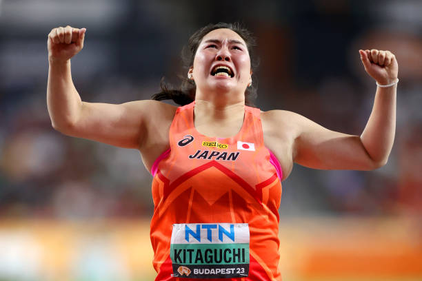 中國男子4x100米接力隊訓(xùn)練揭秘：速度與交接棒的完美結(jié)合