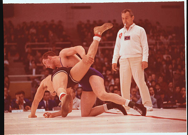 跳水賽場(chǎng)上的淚水：陳芋汐銀牌背后的故事