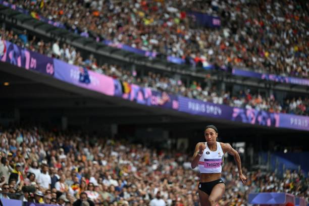 張國偉跳高最好成績是多少？與世界紀(jì)錄差距多大？