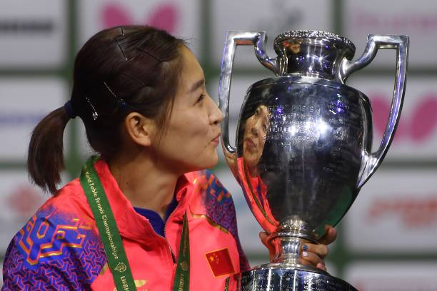 默契配合！女雙決賽展現(xiàn)完美戰(zhàn)術(shù)執(zhí)行