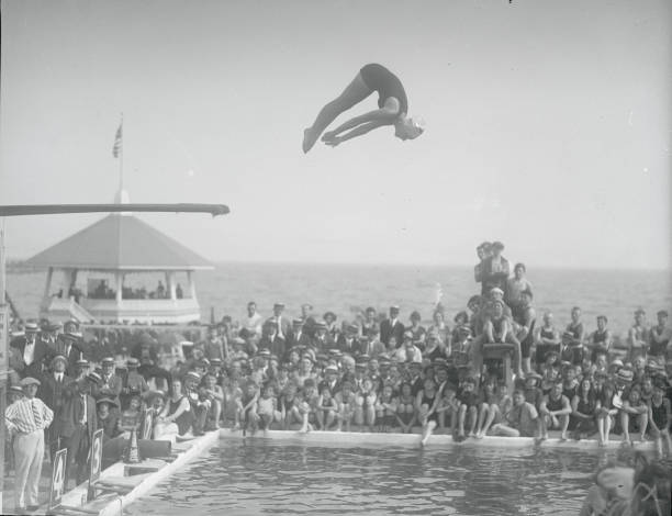 游泳池消毒能殺死腳氣真菌嗎？科學(xué)解讀