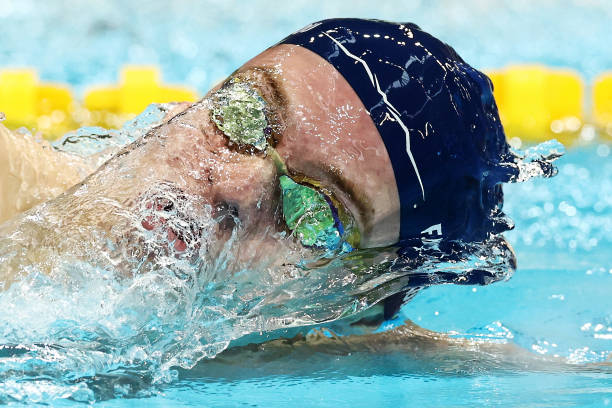 青少年游泳錦標(biāo)賽獲獎(jiǎng)名單更新，多位選手突破個(gè)人最佳