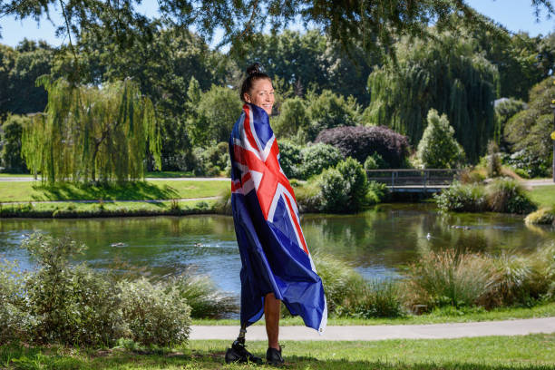 水中王者:游泳隊(duì)帥哥比賽精彩瞬間集錦