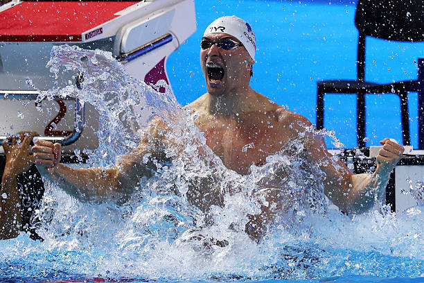 游泳池會傳播乙肝嗎？專家解析感染風(fēng)險